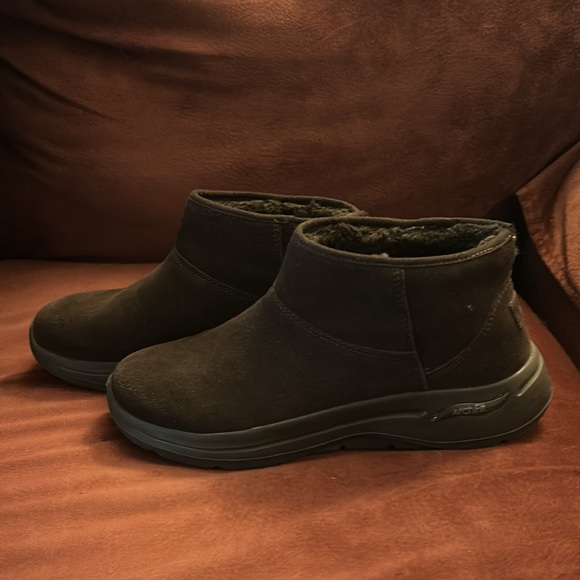 Sketchers Air-Cooled Arch Fit Booties Size 9 Brown - Picture 2 of 9